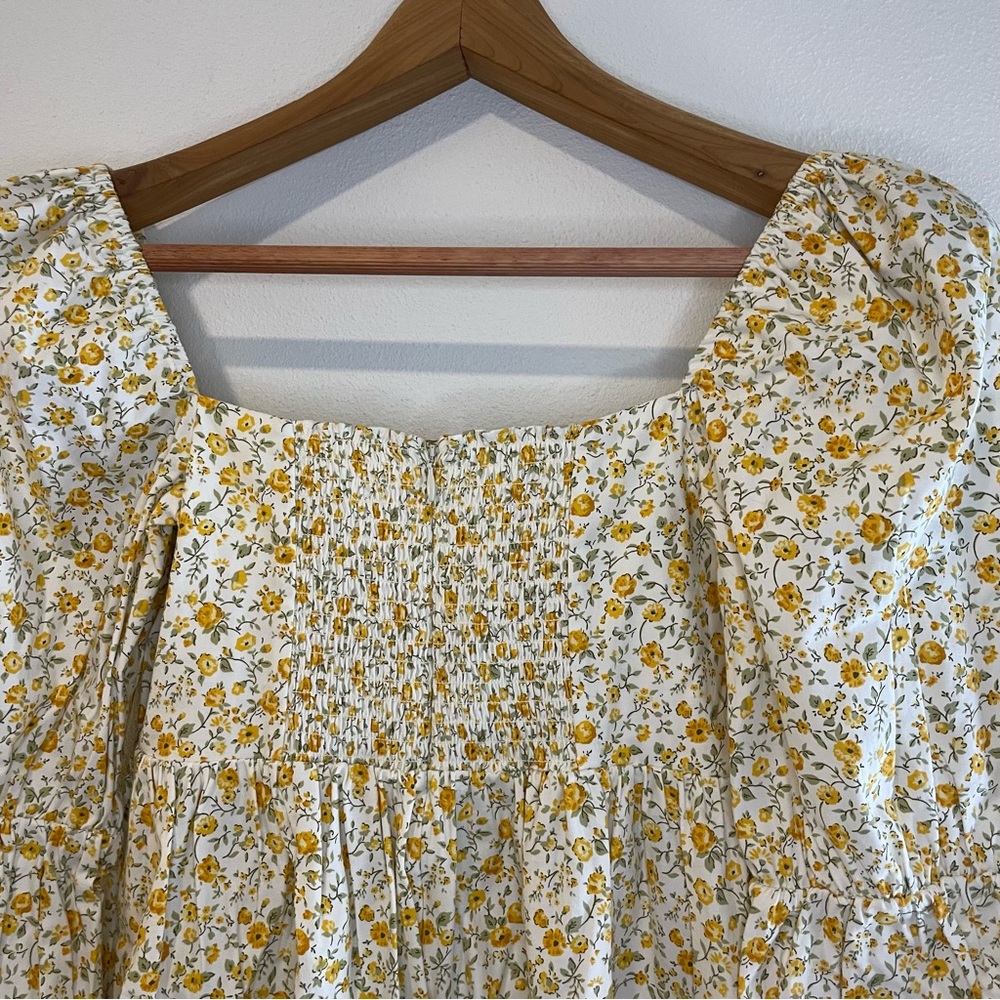 Reformation Michaela Ditsy Floral Babydoll Dress size 6 Coquette Puff Sleeves - Picture 9 of 10